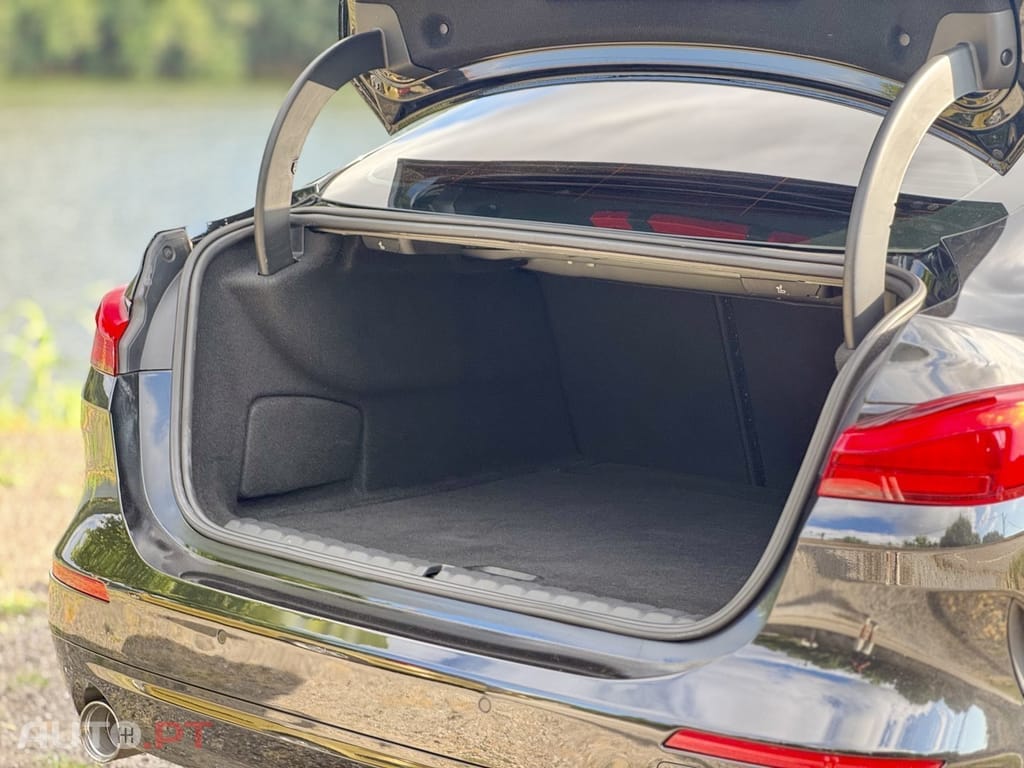 BMW 220 d Line Luxury
