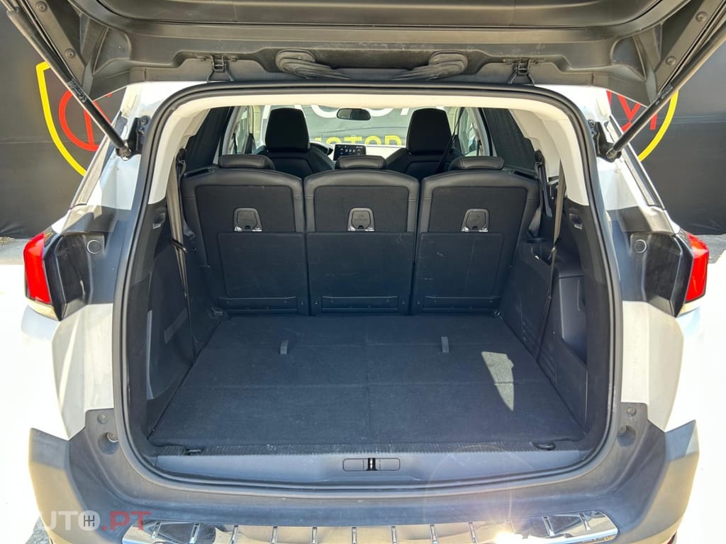 Peugeot 5008 1.5 BlueHDi Allure EAT8