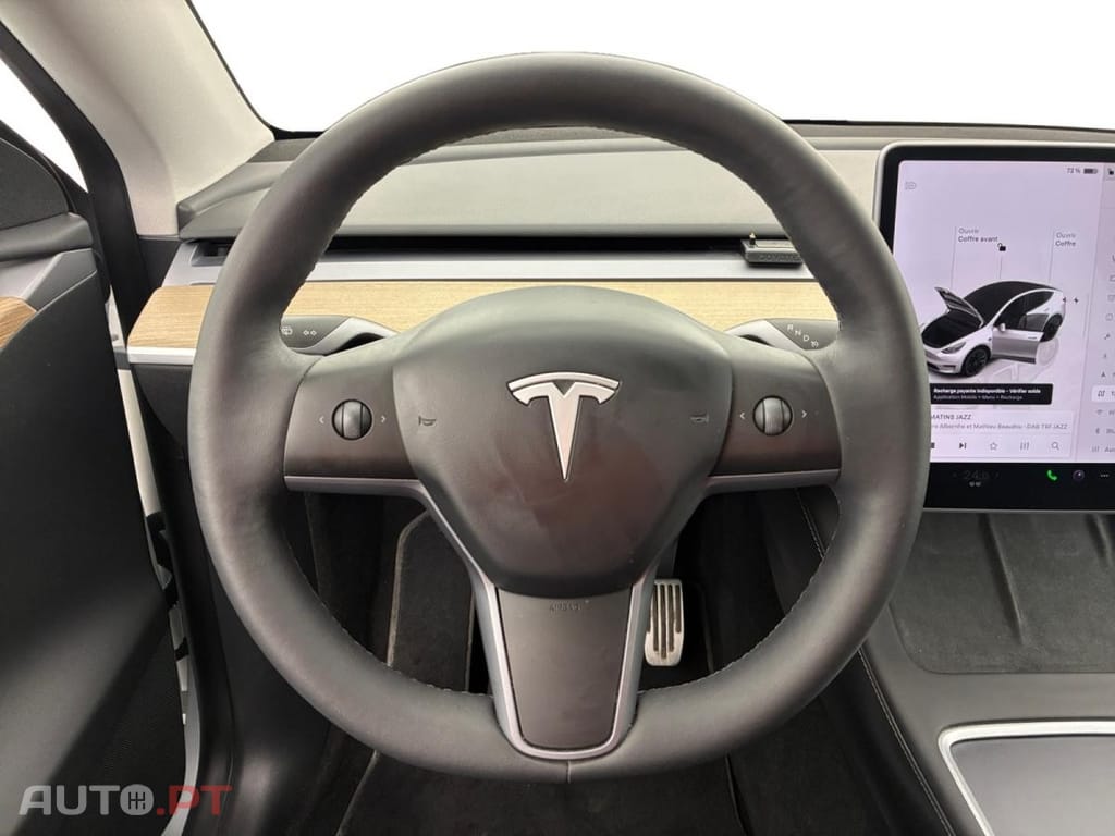 Tesla Model Y Long Range Dual Motor AWD