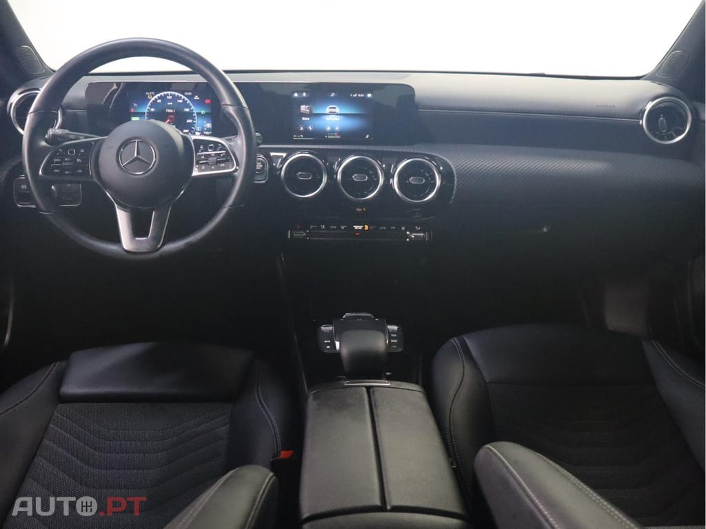 Mercedes-Benz A 250 e Auto Style Line