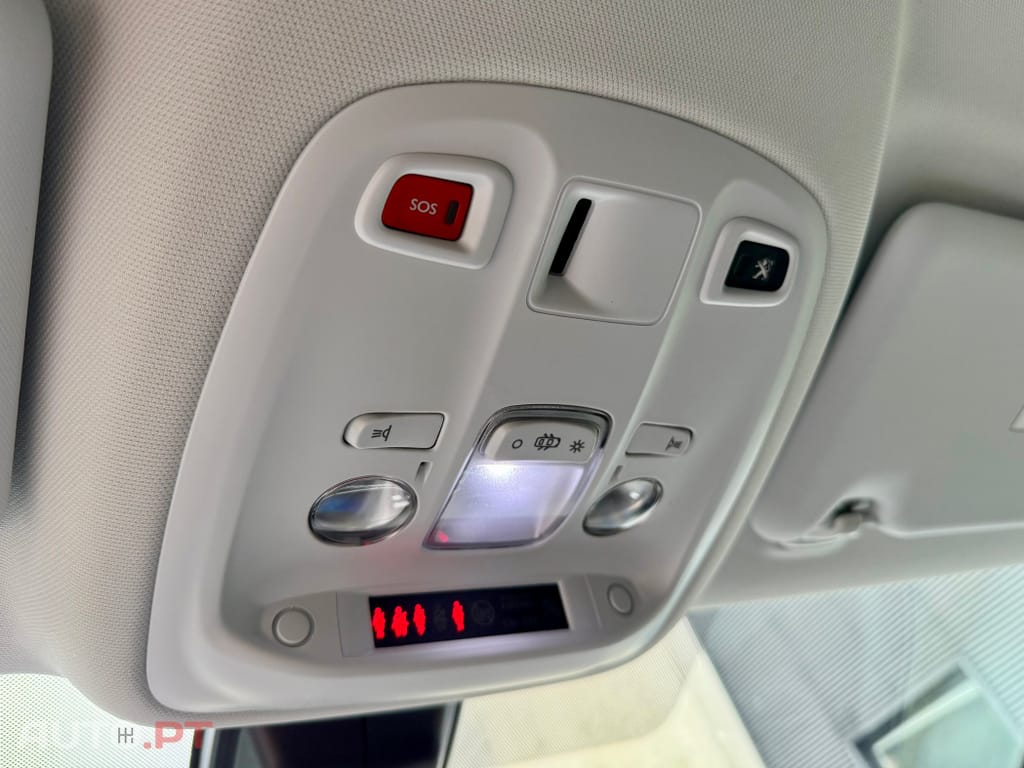 Peugeot 308 SW 1.2 PureTech Allure Full LED