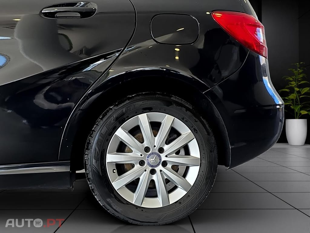 Mercedes-Benz B 180 CDI BlueEFFICIENCY