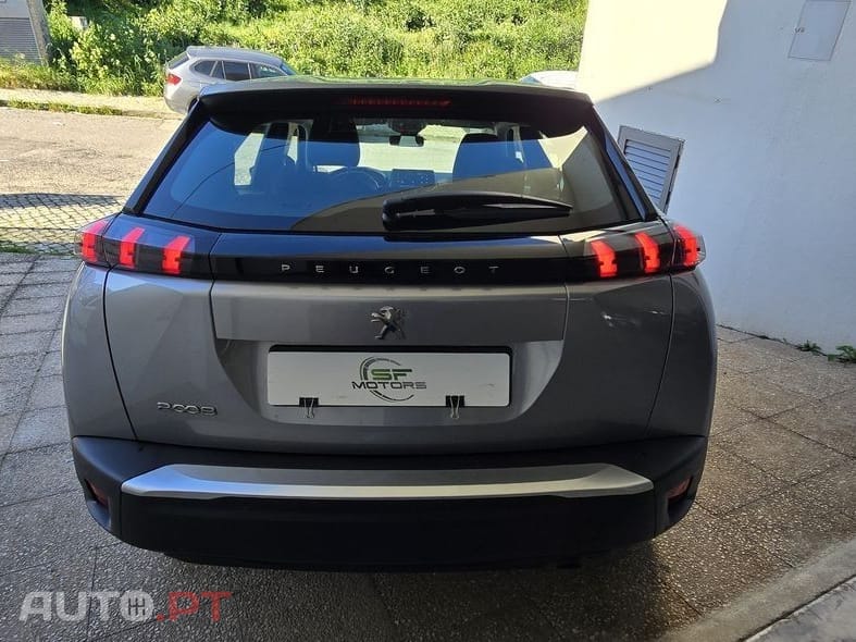 Peugeot 2008 1.2 PureTech Active