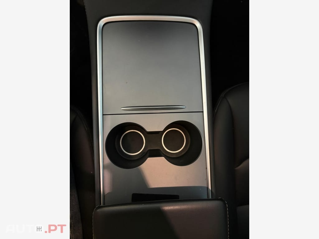 Tesla Model Y Tração Traseira