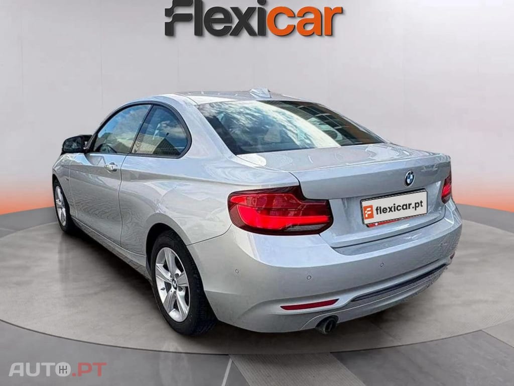 BMW 218 i Coupe Line Sport Auto