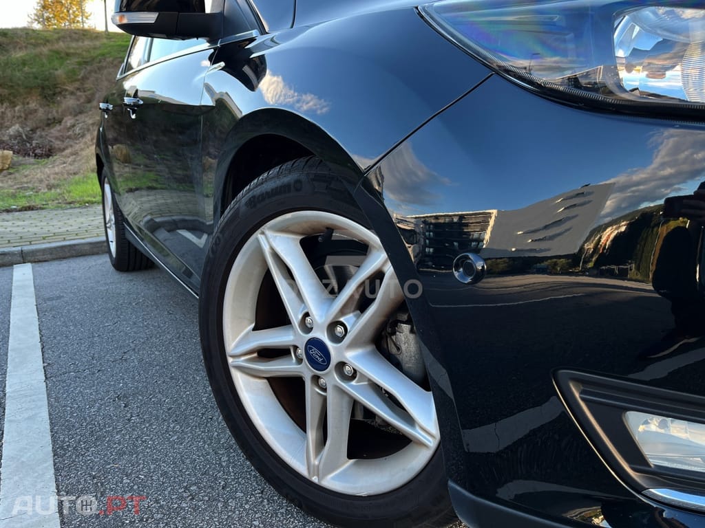 Ford Focus 1.0 SCTi Titanium