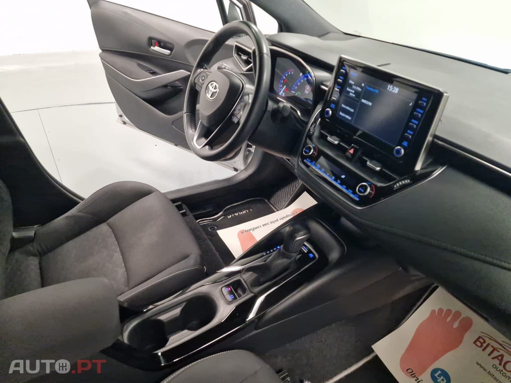 Toyota Corolla Touring Sports 1.8 Hybrid Comfort+P.Sport