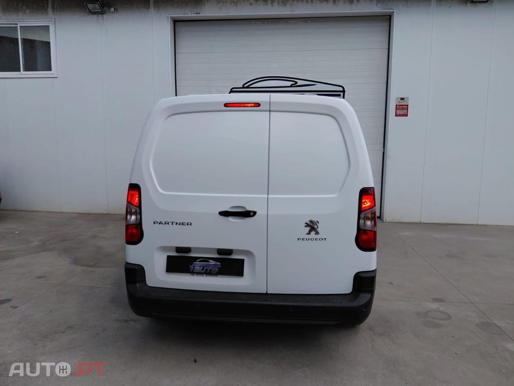 Peugeot Partner 1.5 BlueHDi Asphalt Longa