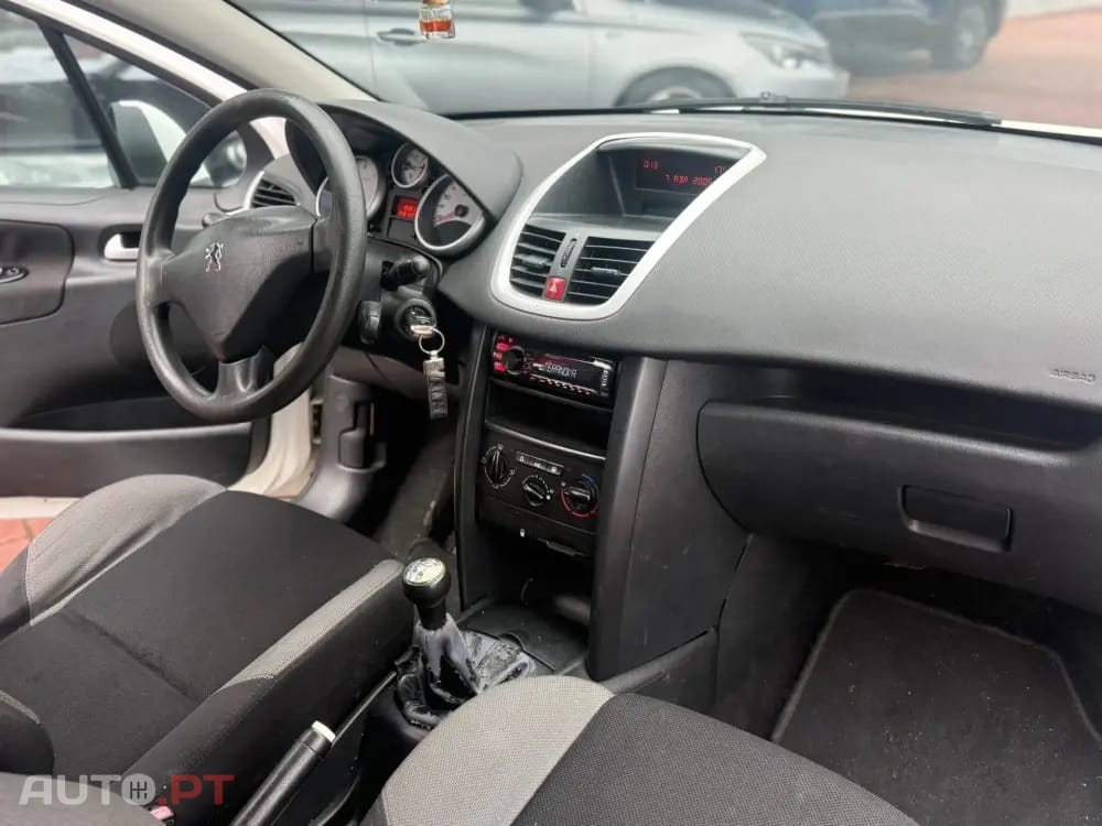 Peugeot 207 1.4 HDi XA