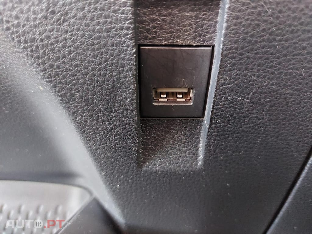 Toyota Corolla Touring Sports 1.8 Hybrid Comfort+P.Sport