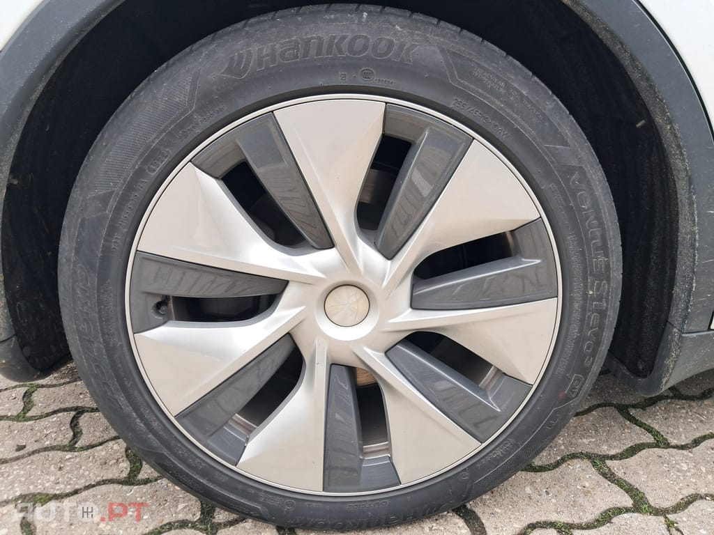 Tesla Model Y Tração Traseira