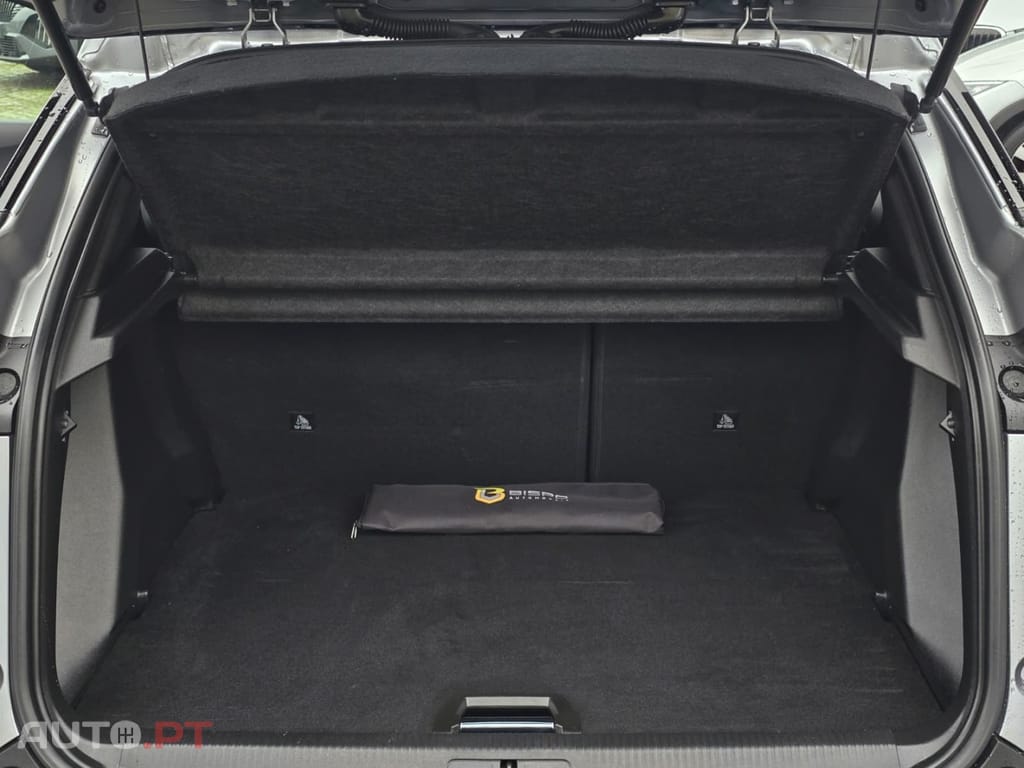 Peugeot 2008 1.2 PureTech Allure Pack