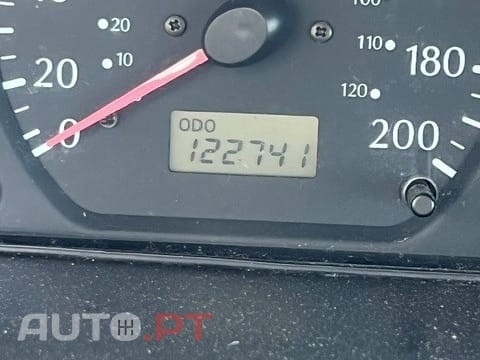 Kia Rio 1.3 LS Confort — fotografia 5