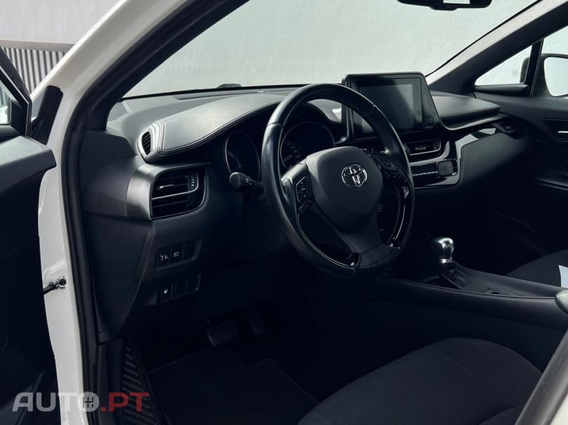 Toyota C-HR 1.8 HSD Comfort