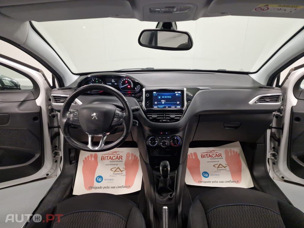 Peugeot 208 1.6 BlueHDi Style