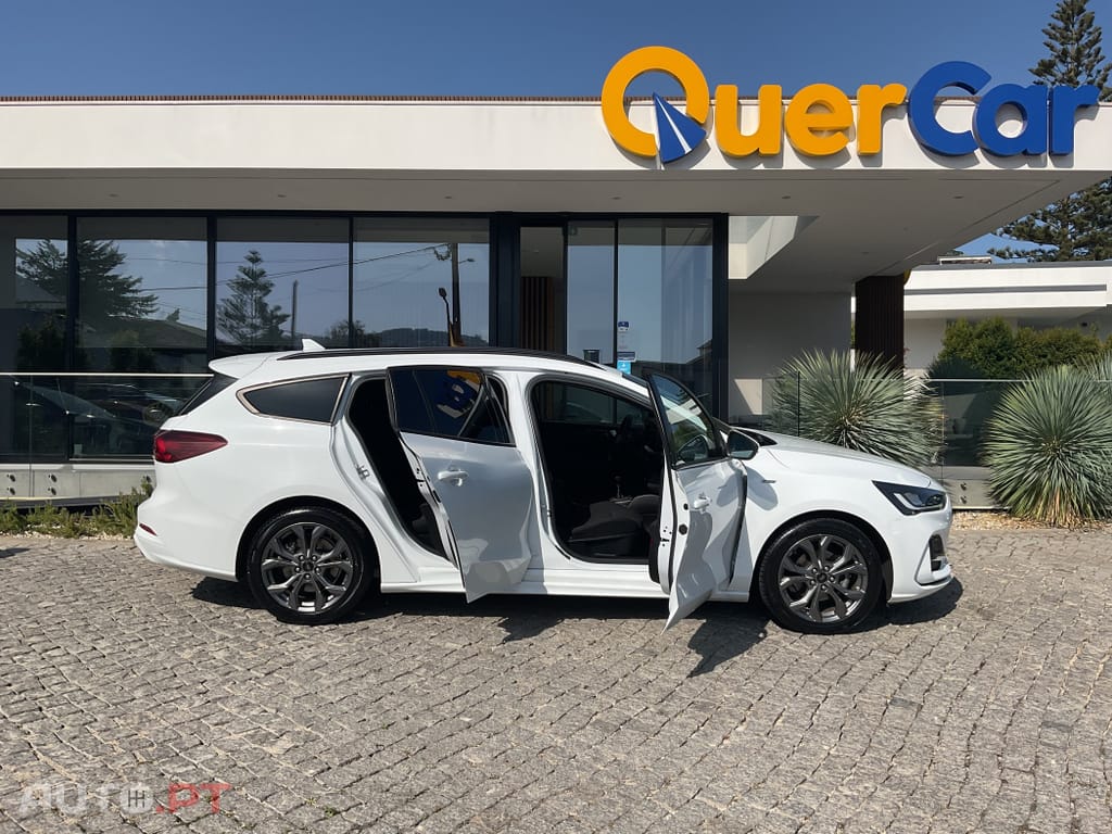 Ford Focus SW 1.0 EcoBoost MHEV ST-Line Style SIP