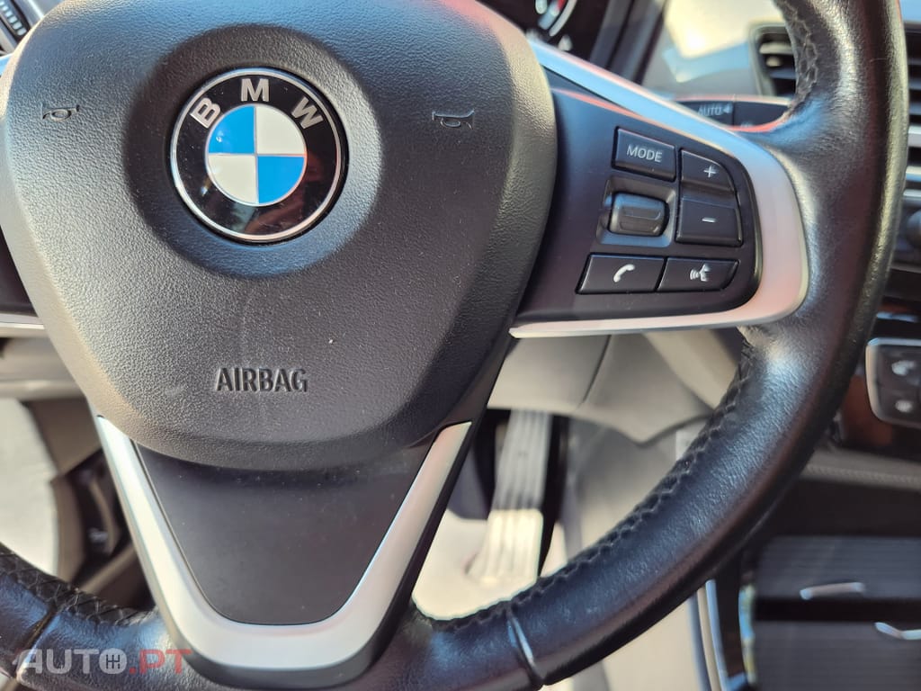 BMW X1 16 d sDrive Auto Line Sport