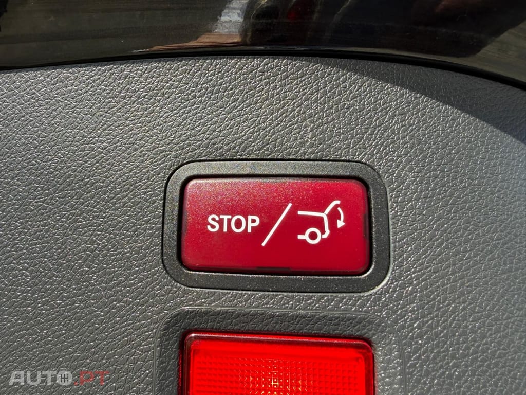 Mercedes-Benz CLA 220 d Shooting Brake AMG Line Aut.