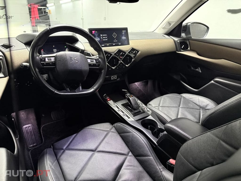 DS DS3 PureTech 130 Aut. PERFORMANCE LINE