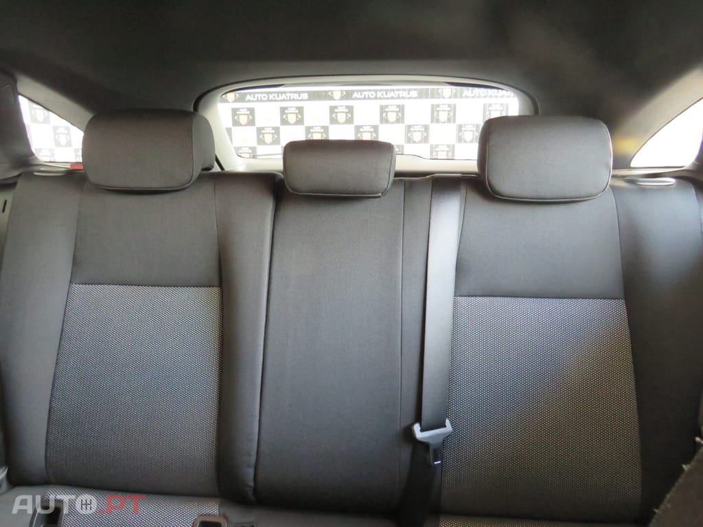 Mercedes-Benz CLA 180 d Shooting Brake Business Solutions