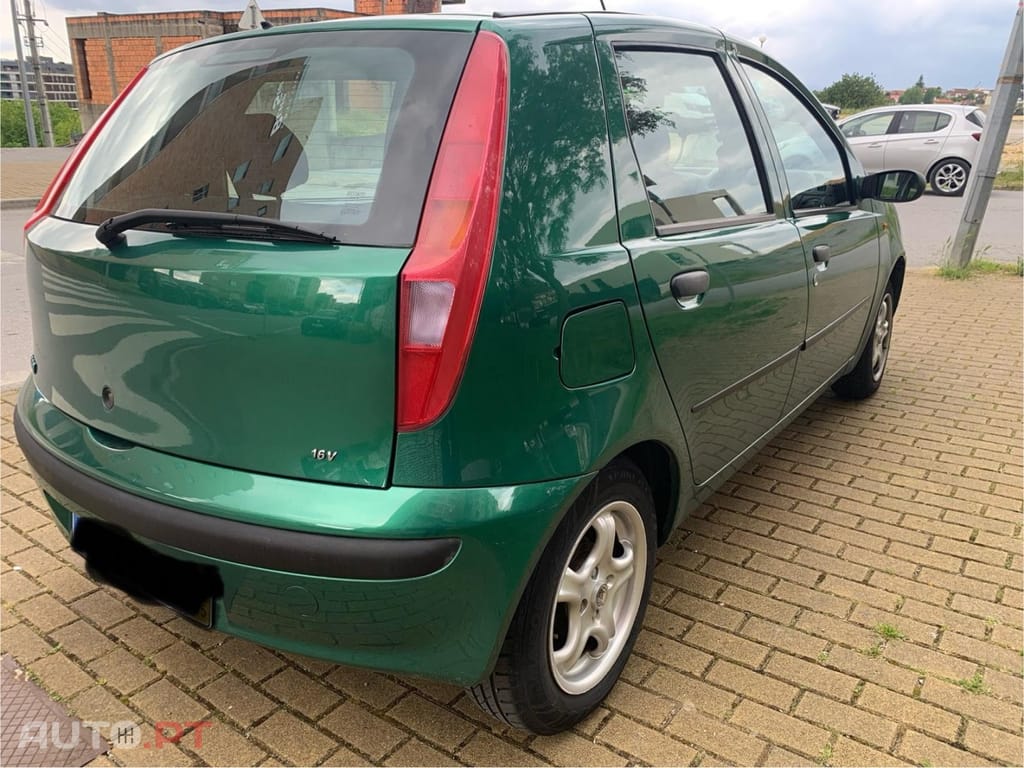 Fiat Punto 1.2 16V 80 Emotion