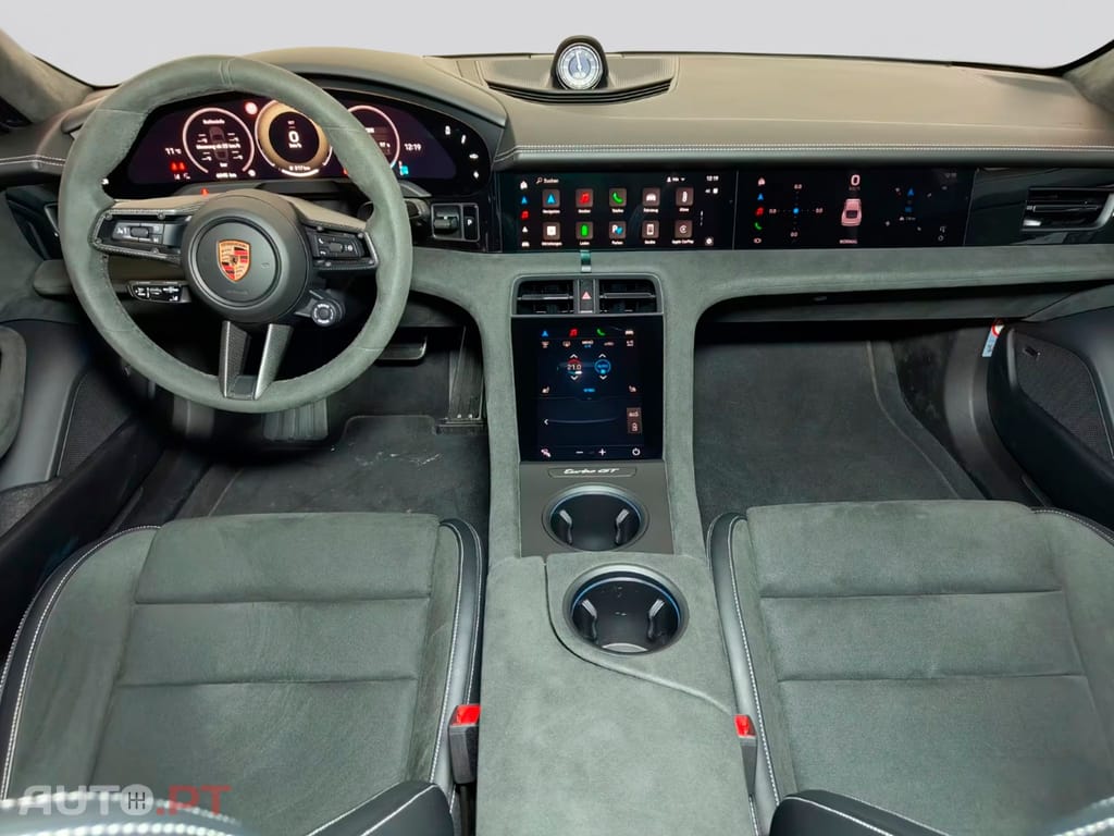Porsche Taycan I.V.A DEDUTIVEL Turbo GT