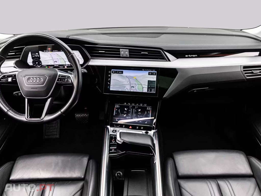 Audi E-Tron 55 S LINE BLACK I.V.A DEDUTIVEL 