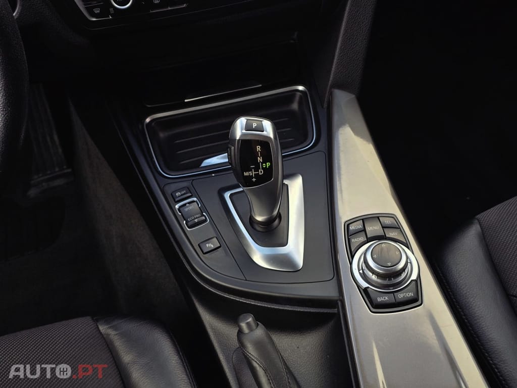 BMW 318 d Touring Auto Line Modern