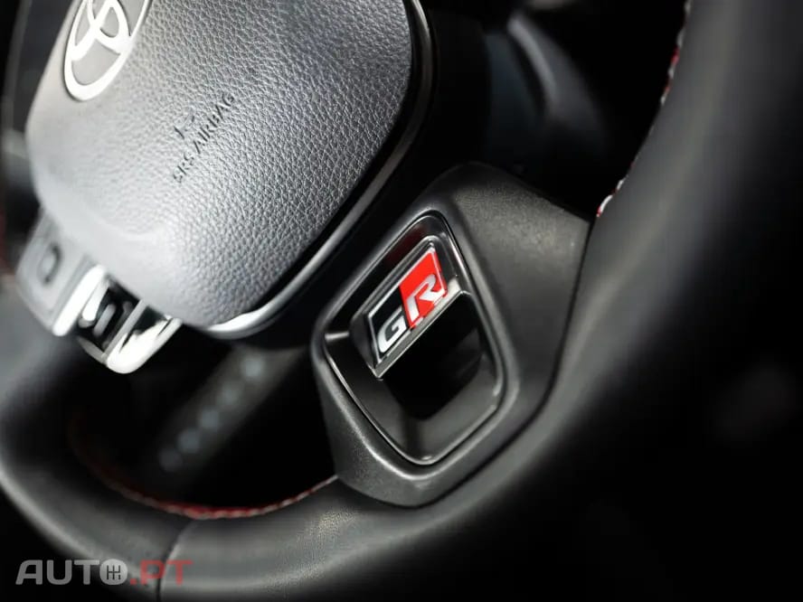 Toyota C-HR Toyota C-HR 2.0 HDF Plug-in GR Sport