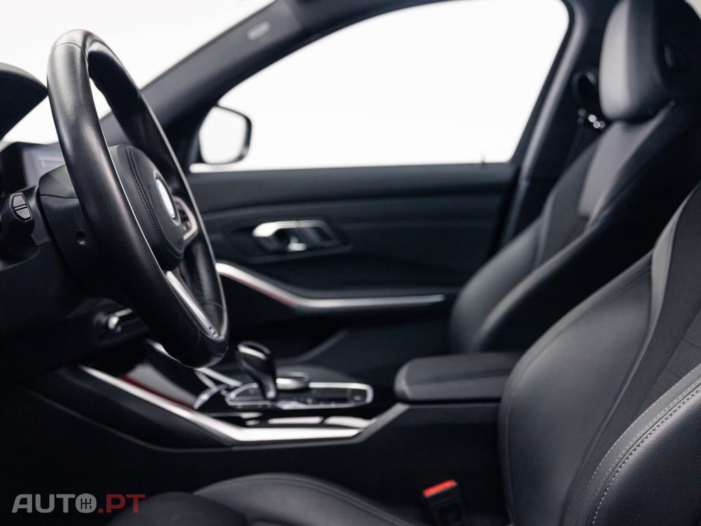 BMW 320 e Pack M Auto