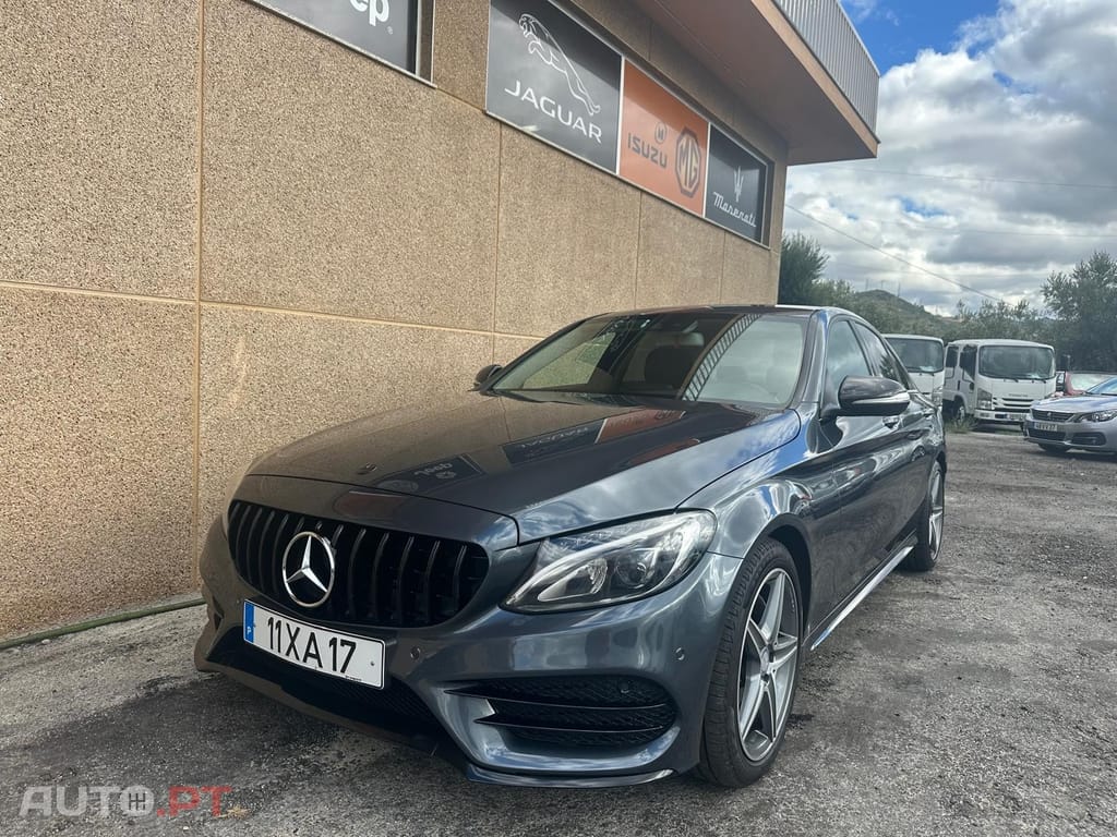 Mercedes-Benz C 220 Bluetec AMG LINE
