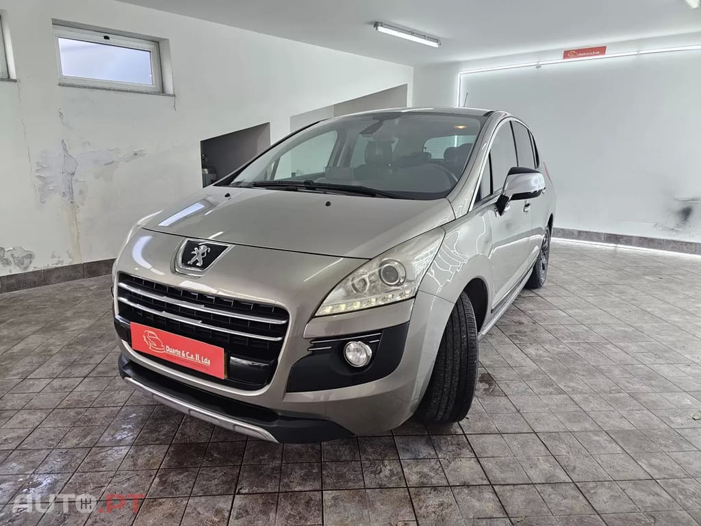 Peugeot 3008 2.0 HDi Hybrid4 88g
