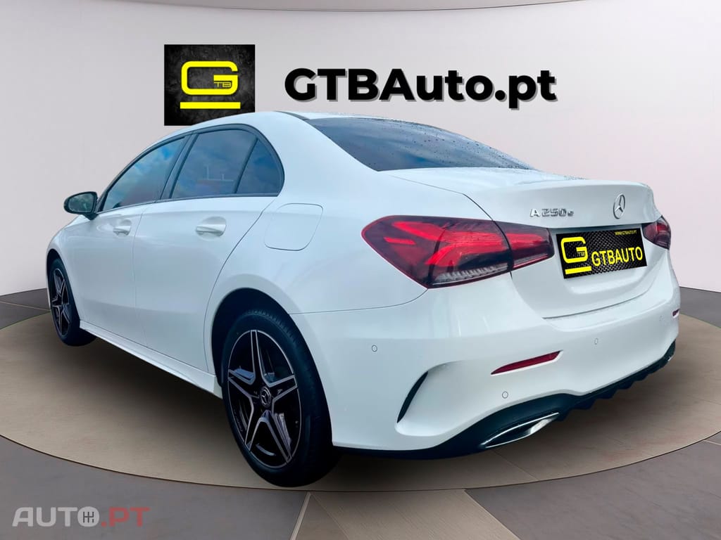 Mercedes-Benz A 250 e AMG