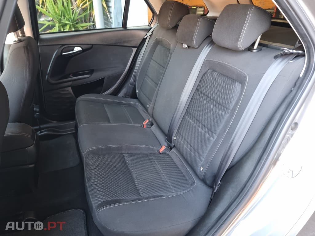 Fiat Tipo 1.3 M-Jet Lounge