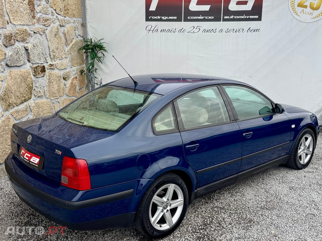 Volkswagen Passat 1.9 TDi Confortline Top