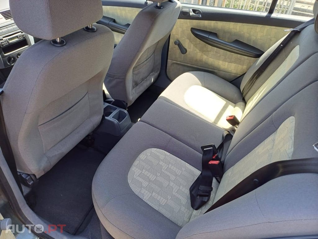 Skoda Fabia 1.4 Comfort AC