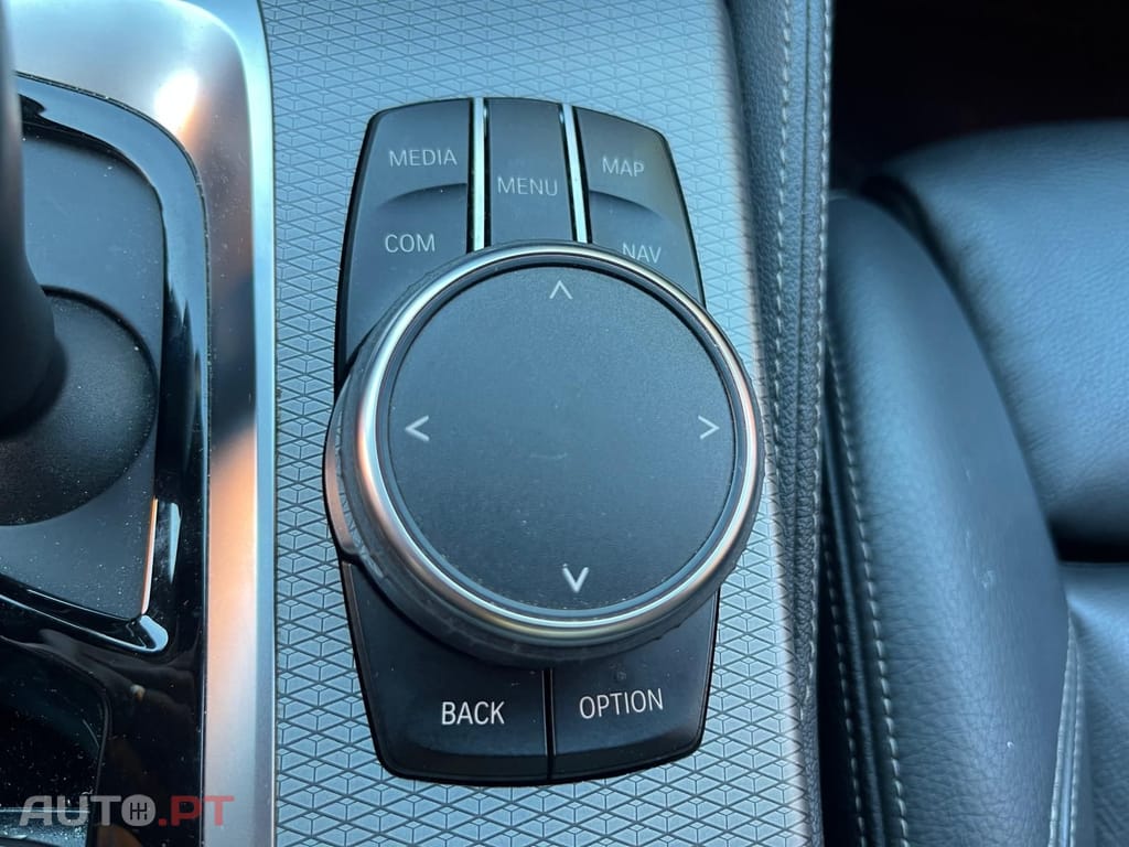 BMW 520 D xDRIVE PACK M 