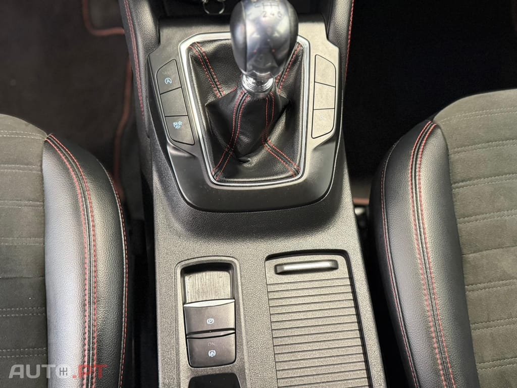 Ford Kuga 1.5 EcoBoost ST-Line X