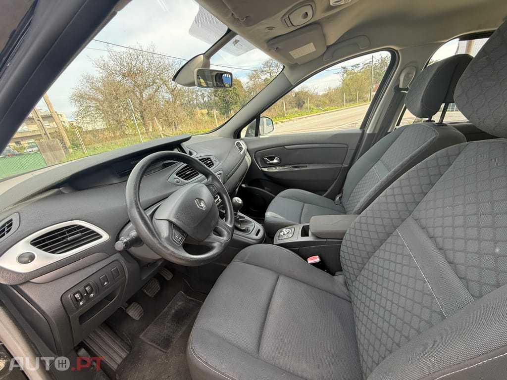 Renault Scénic 1.5 dCi Dynamique S