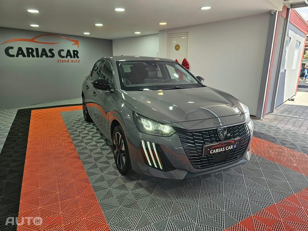 Peugeot e-208 50 kWh Allure — fotografia 2