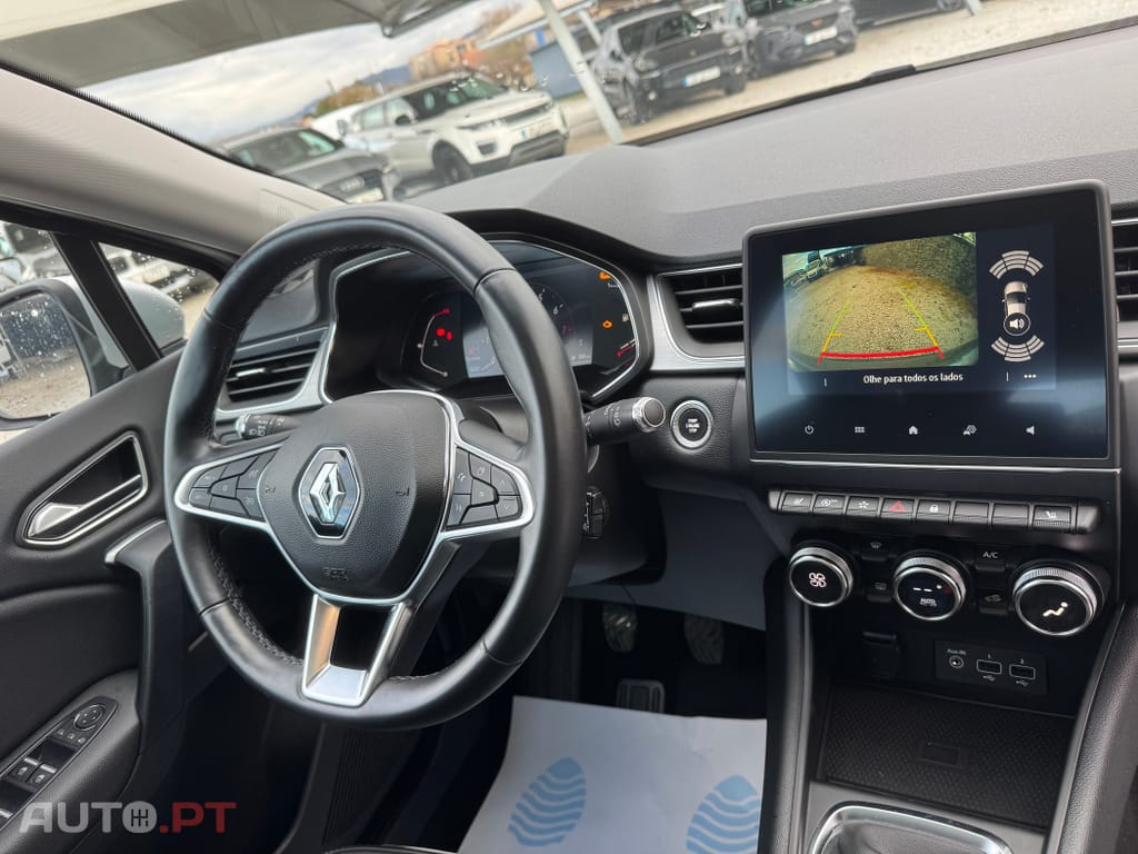 Renault Captur TCe 100 INTENS