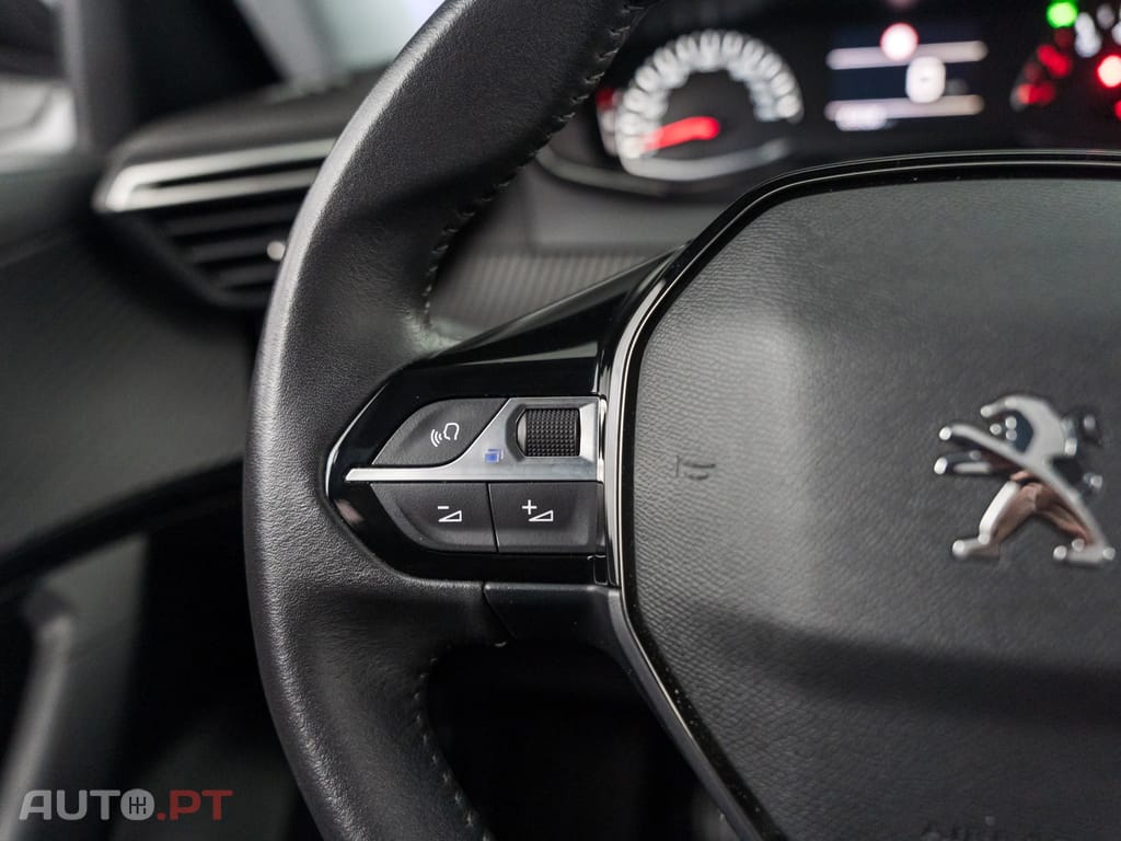 Peugeot 2008 1.5 BlueHDi Active Pack