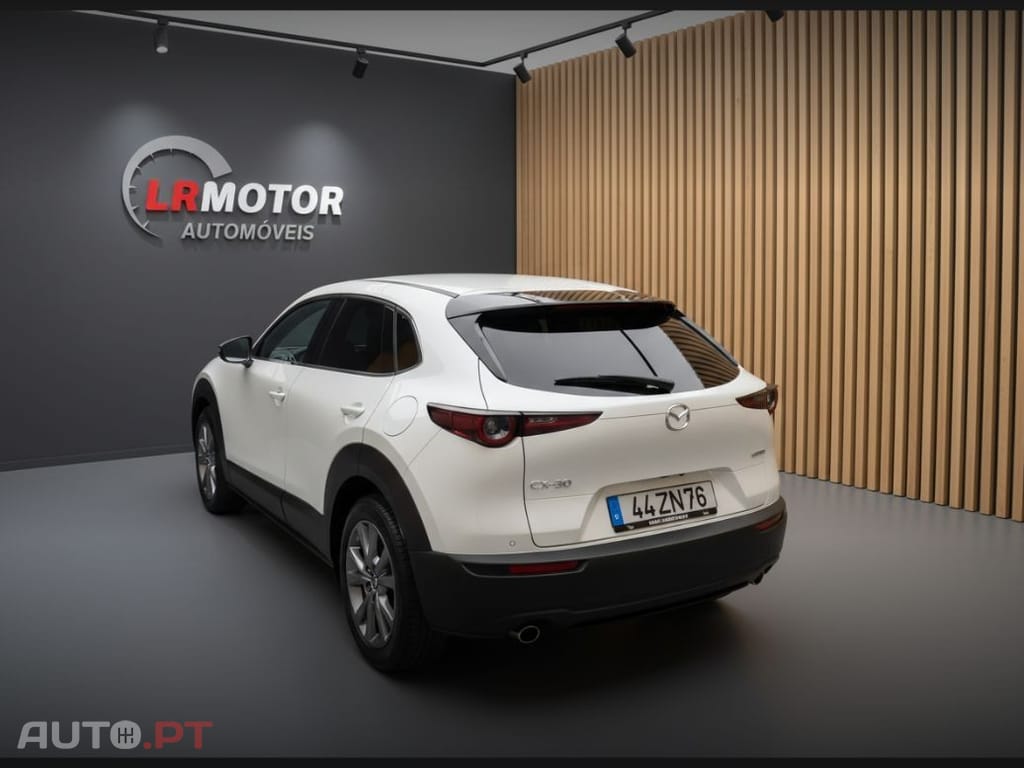 Mazda CX-30 1.8 Sky-D Evolve i-Active — fotografia 4