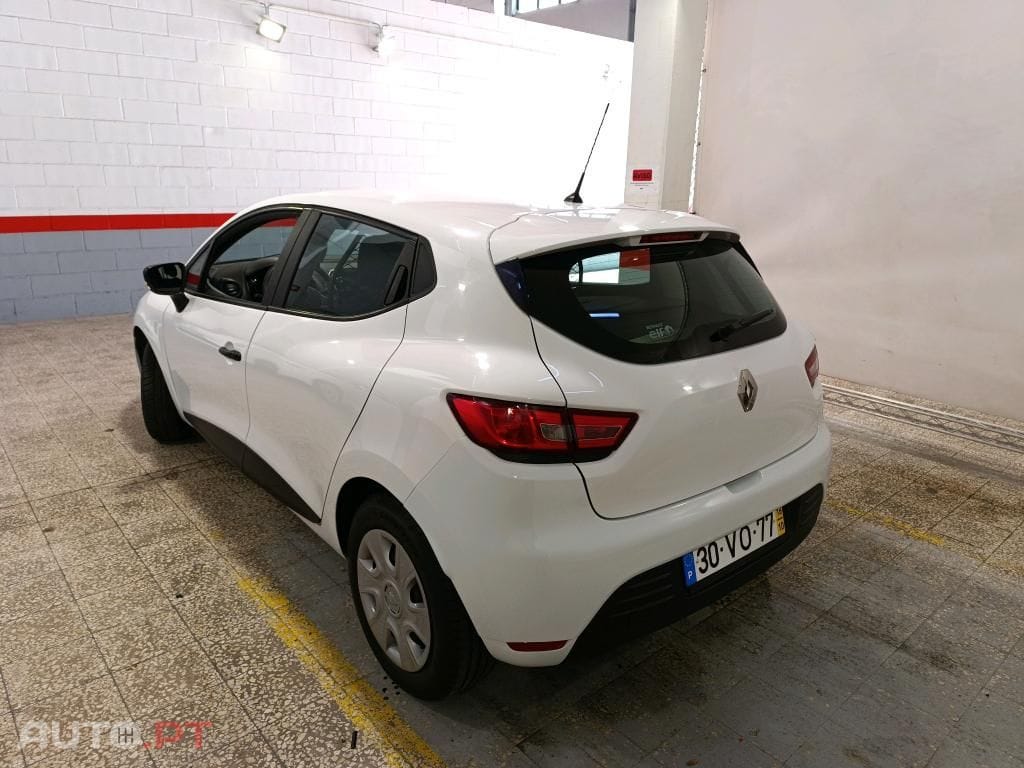 Renault Clio CLIO IV SOCIETE 1.5 dCi Zen