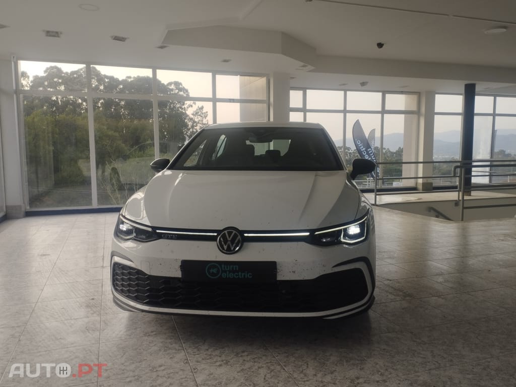 Volkswagen Golf 1.5 TSI e-Hybrid GTE DSG