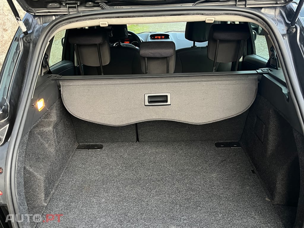 Renault Clio Break 1.2 16v Dynamique S