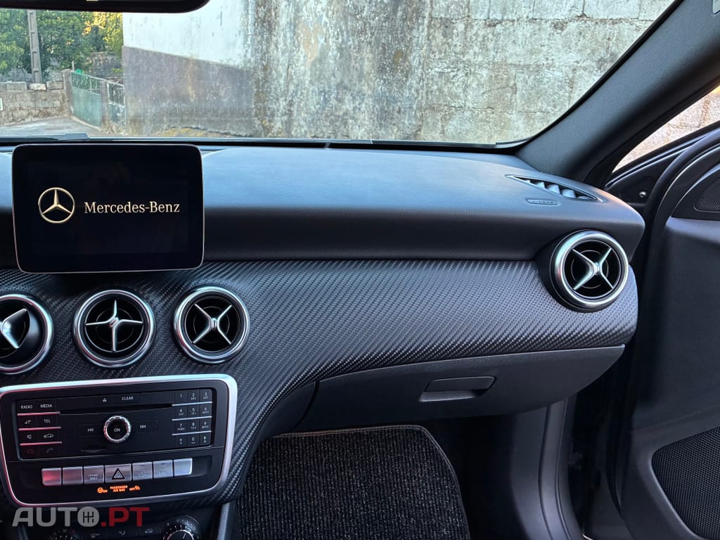 Mercedes-Benz A 180 AMG