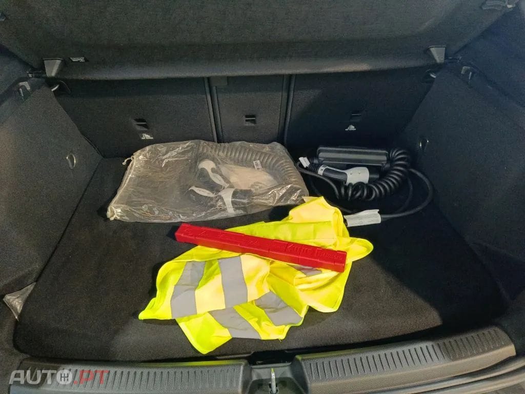Mercedes-Benz A 250 e Style Plus