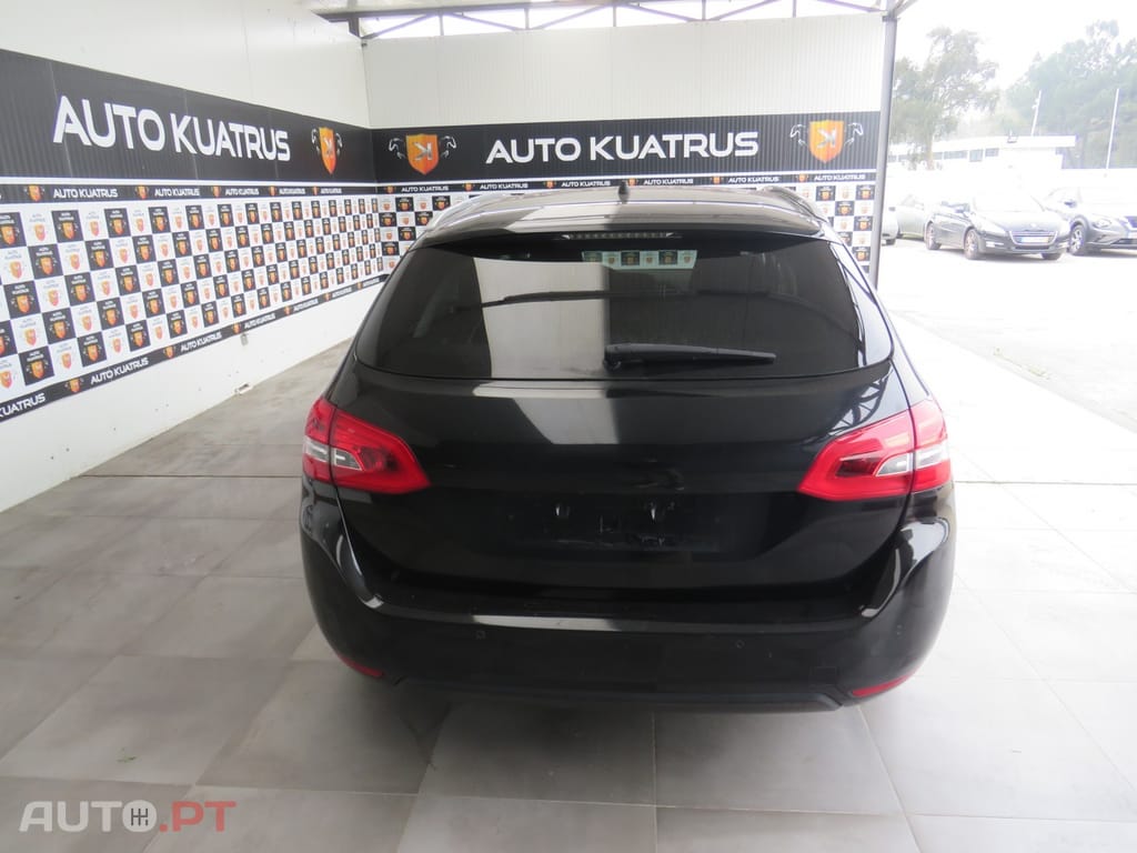 Peugeot 308 SW 1.6 HDI Panorâmico
