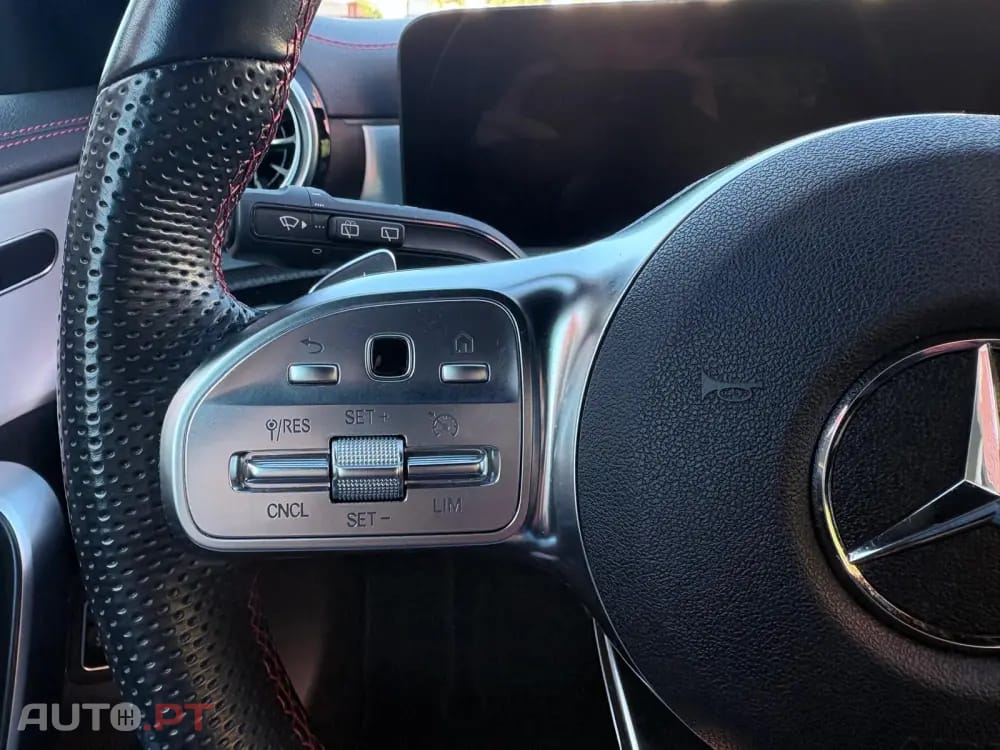 Mercedes-Benz CLA 200 d Shooting Brake AMG Line Aut.